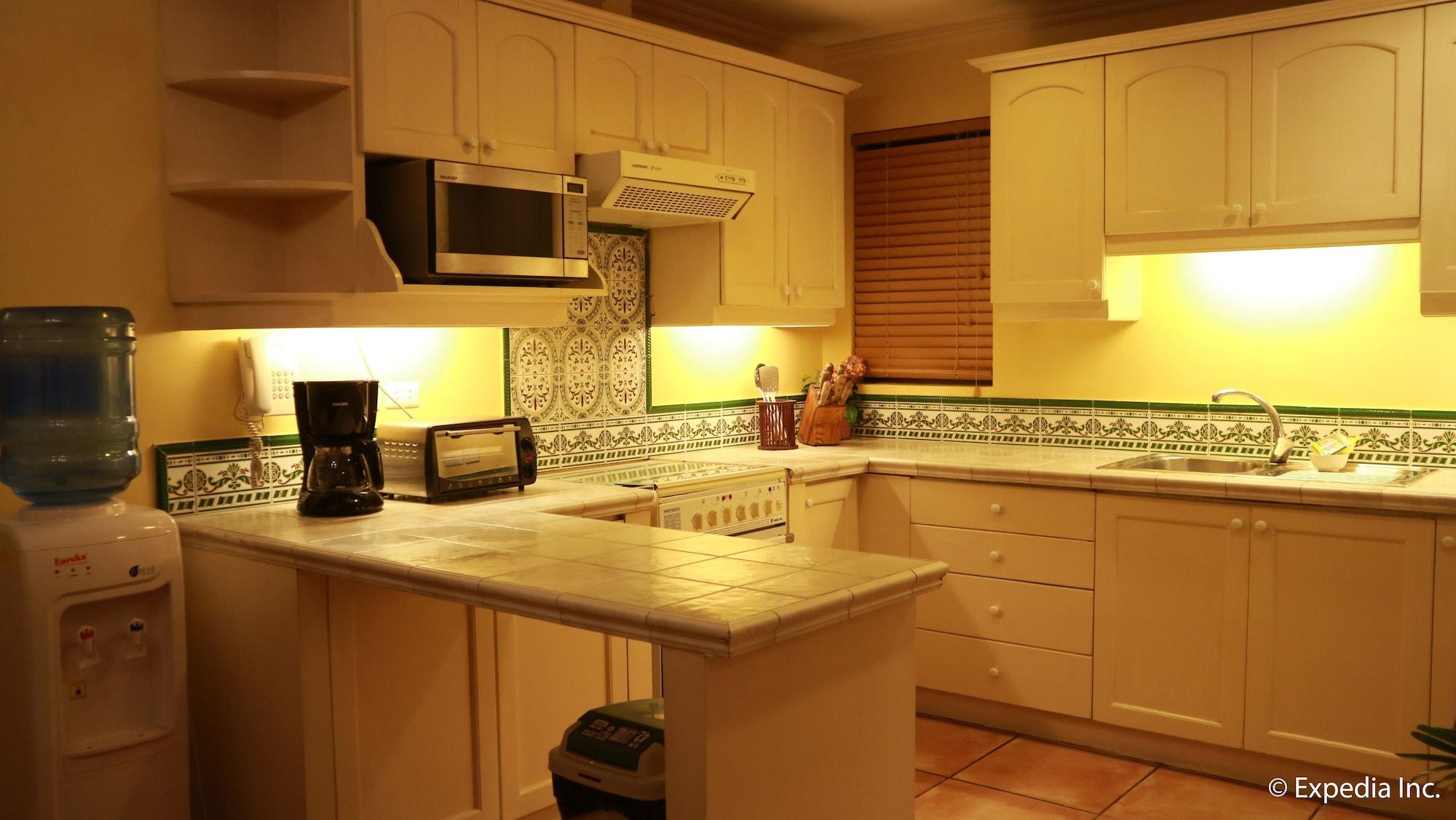 Sophia Suites Residence Hotel Cebu ภายนอก รูปภาพ