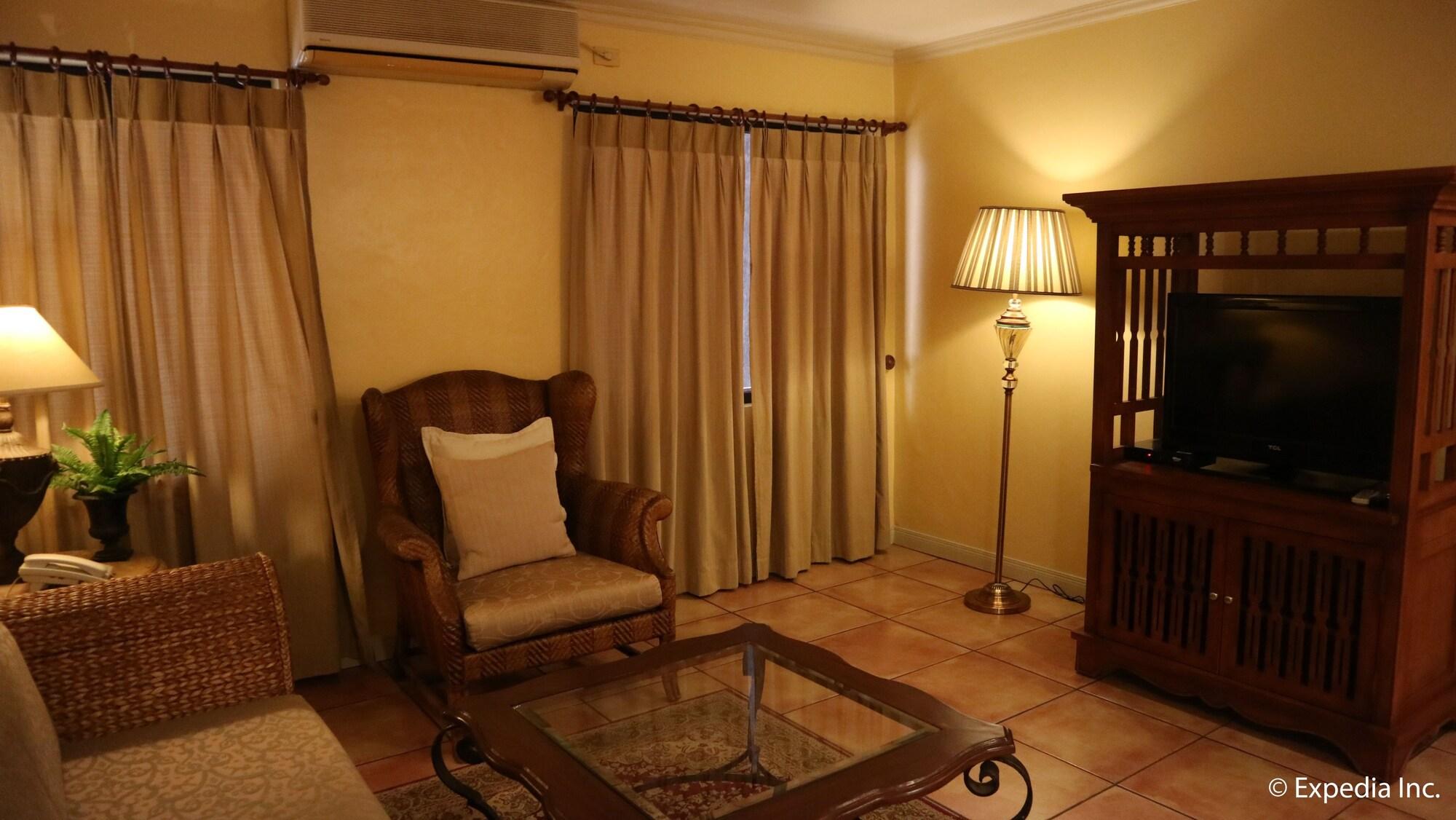 Sophia Suites Residence Hotel Cebu ภายนอก รูปภาพ