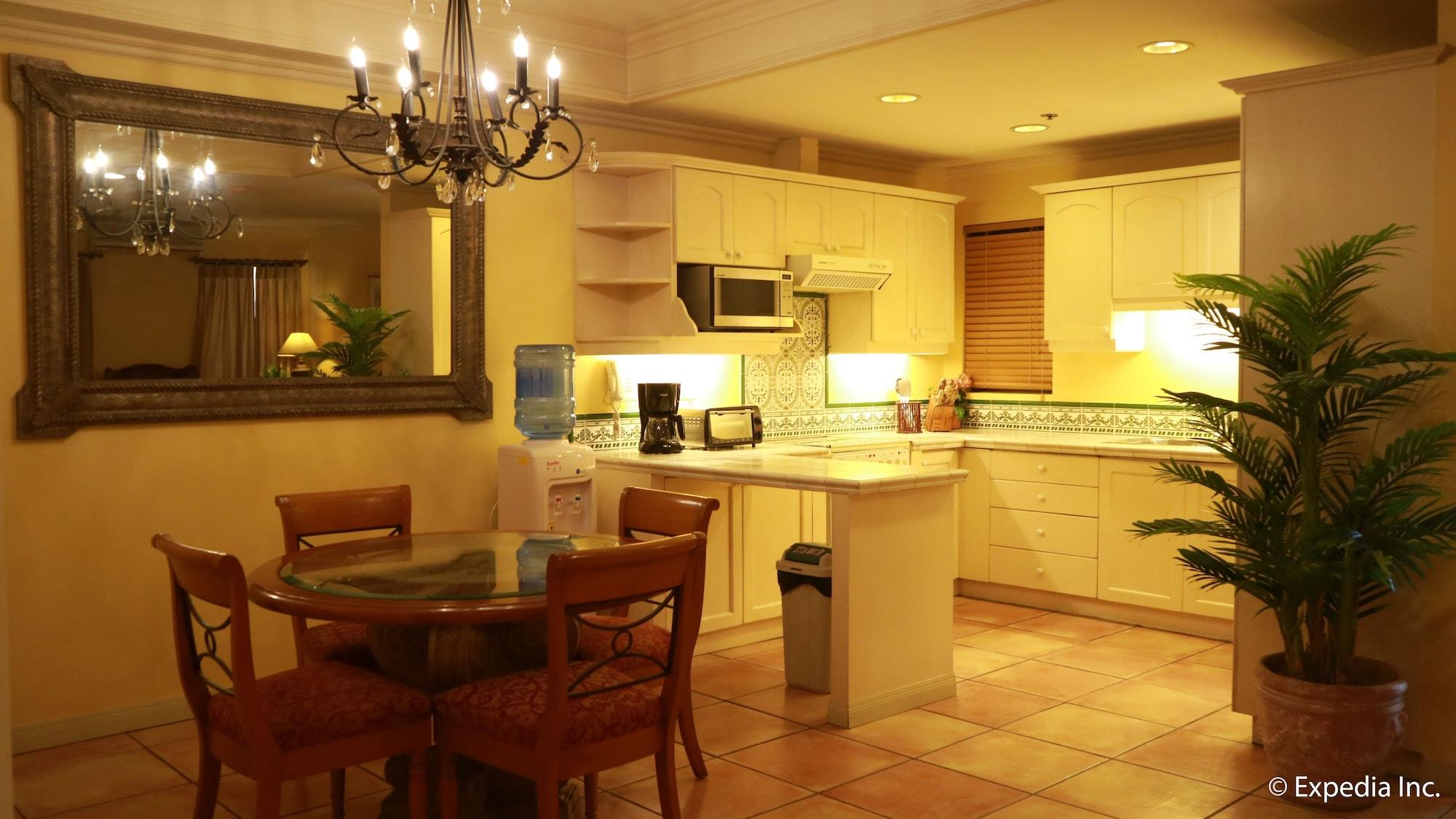 Sophia Suites Residence Hotel Cebu ภายนอก รูปภาพ