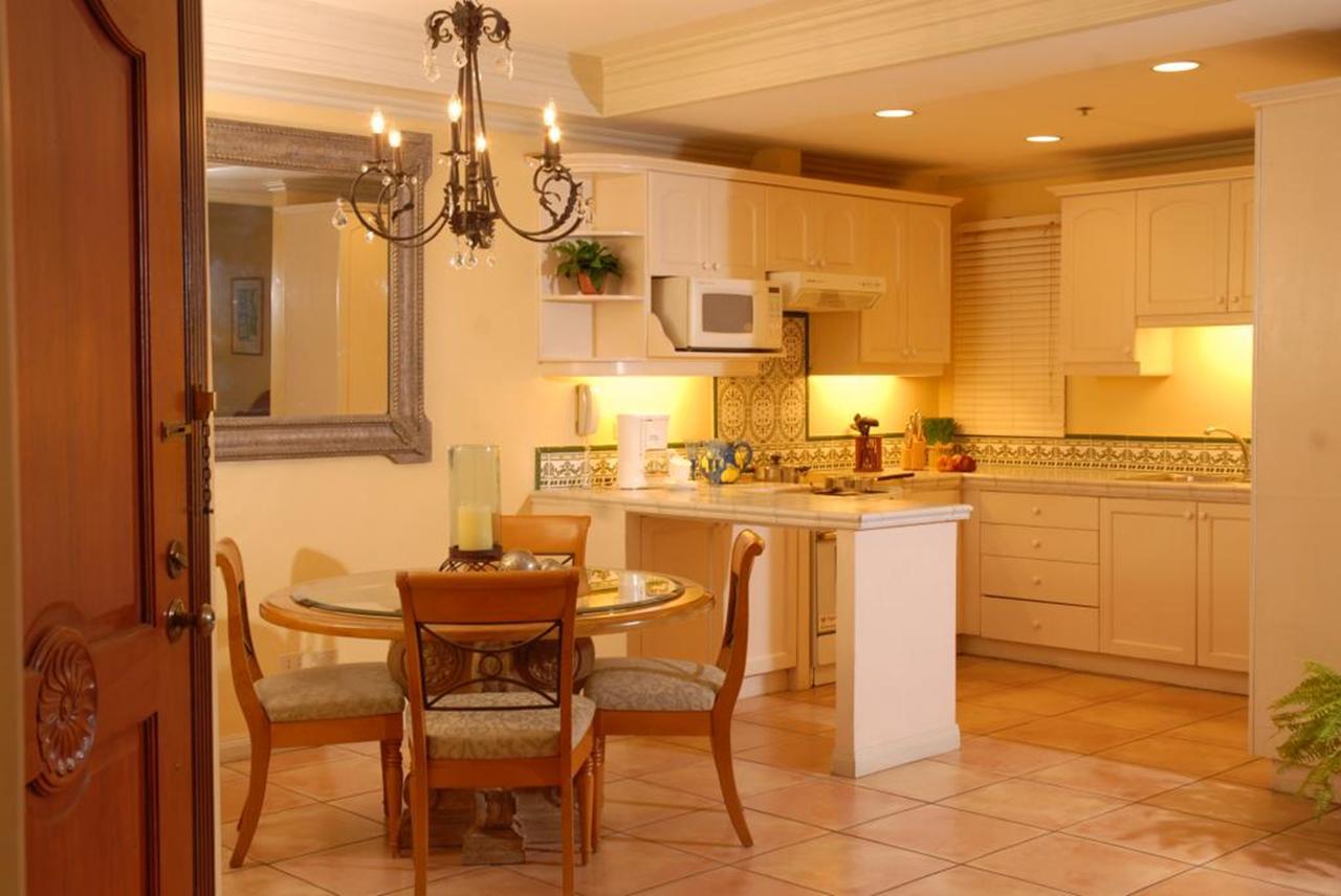 Sophia Suites Residence Hotel Cebu ภายนอก รูปภาพ