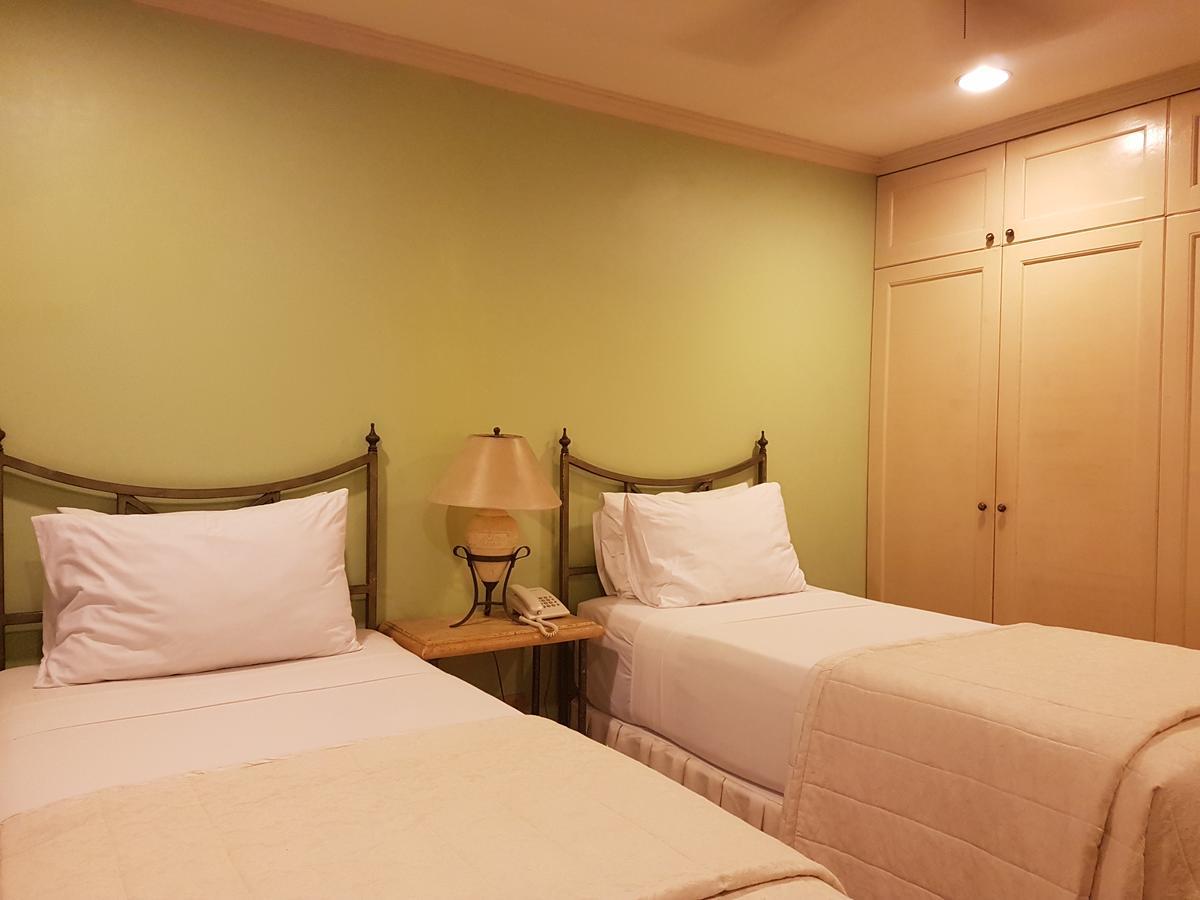 Sophia Suites Residence Hotel Cebu ภายนอก รูปภาพ