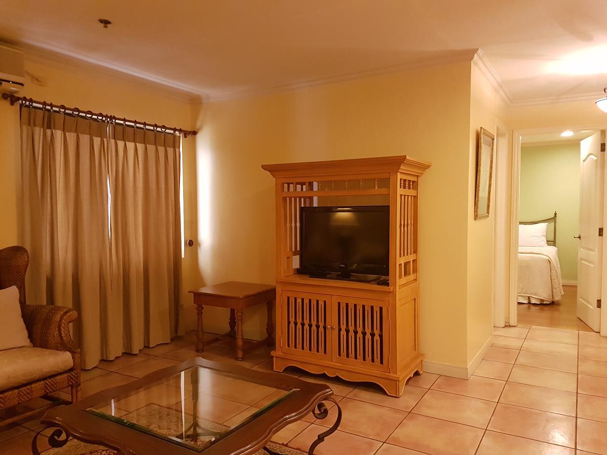 Sophia Suites Residence Hotel Cebu ภายนอก รูปภาพ
